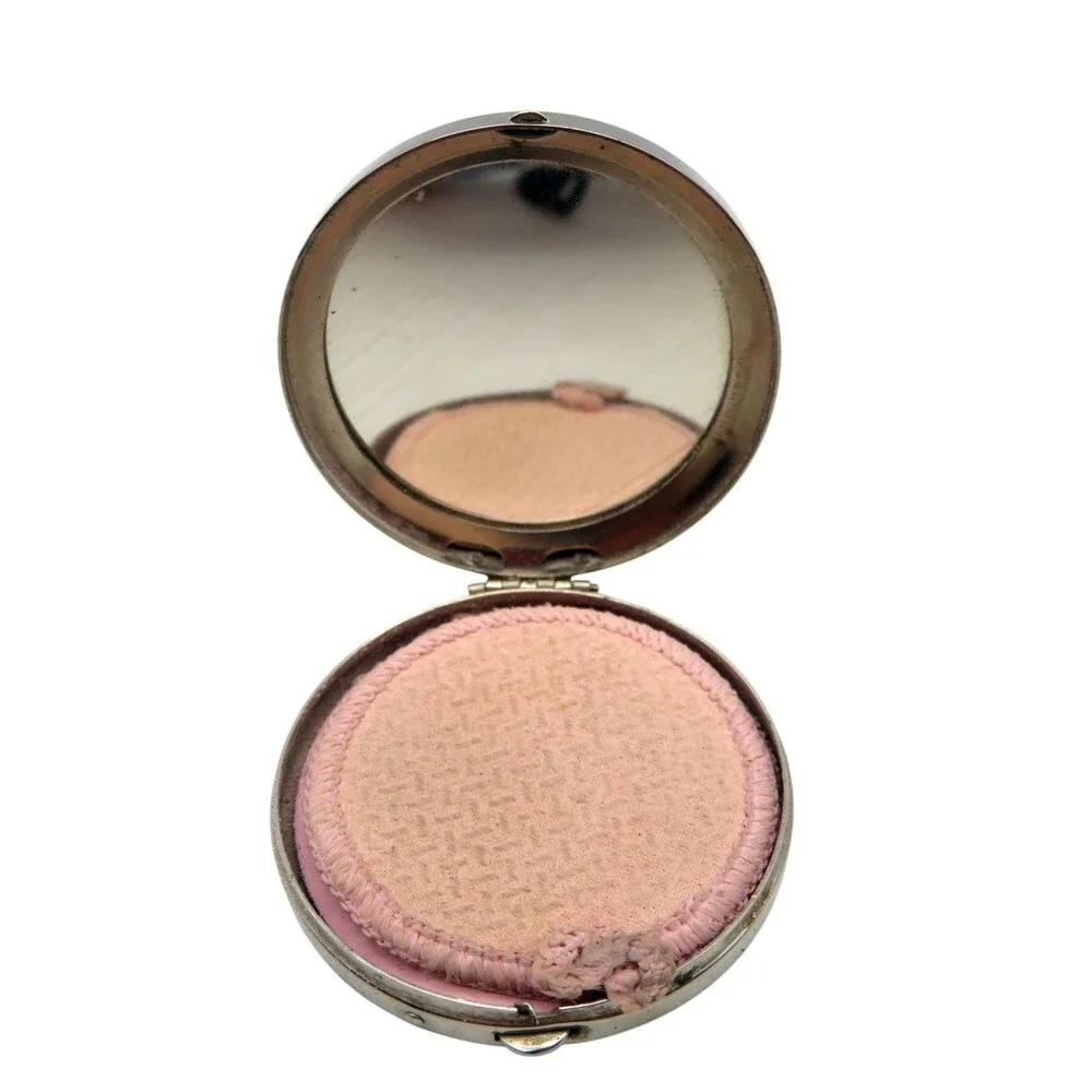 Vintage 1934 Atlantic City Convention Hall Powder Compact w Original Note